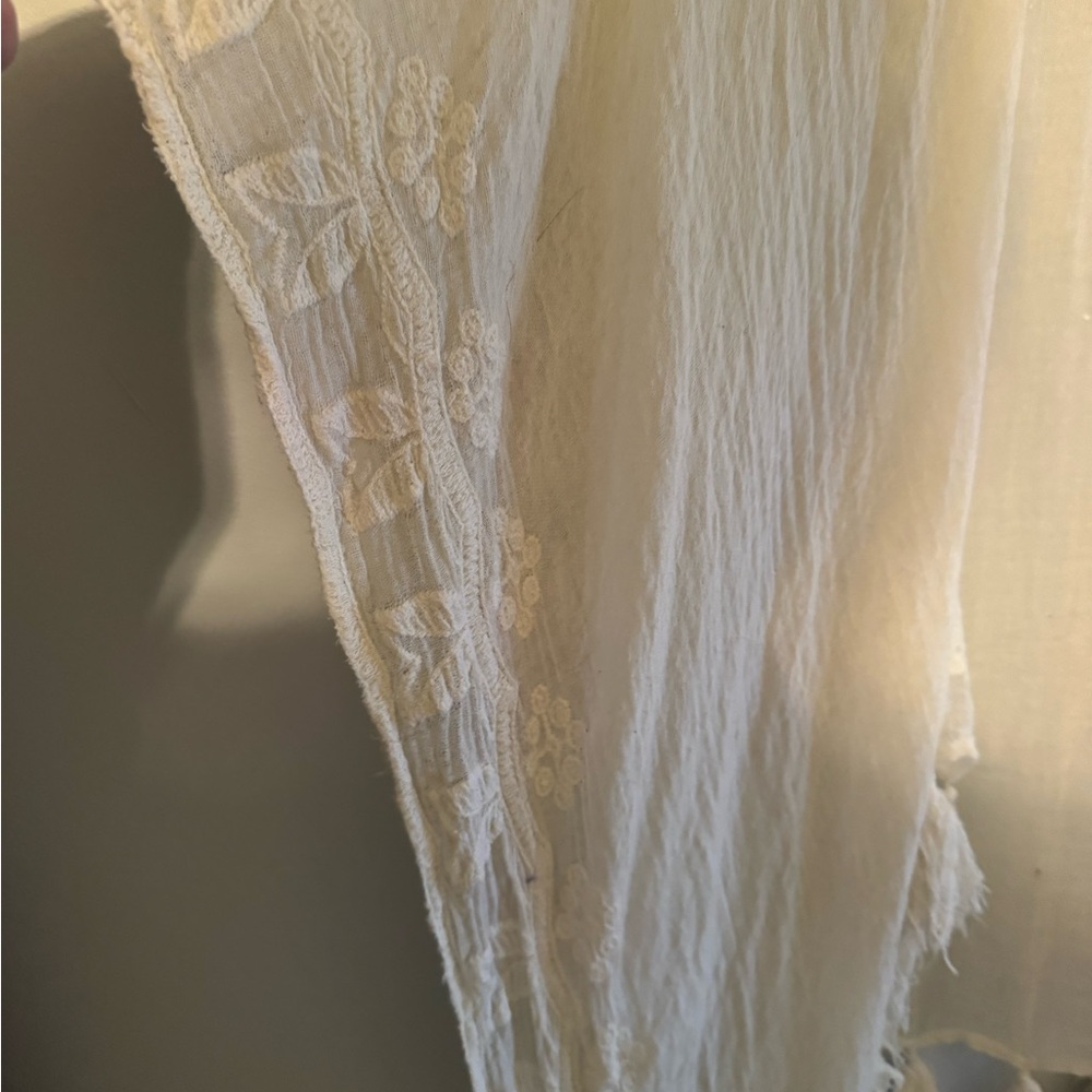 Kimchi Blue Cream Sheer Tassel Kimono Cardigan - Picture 3 of 5